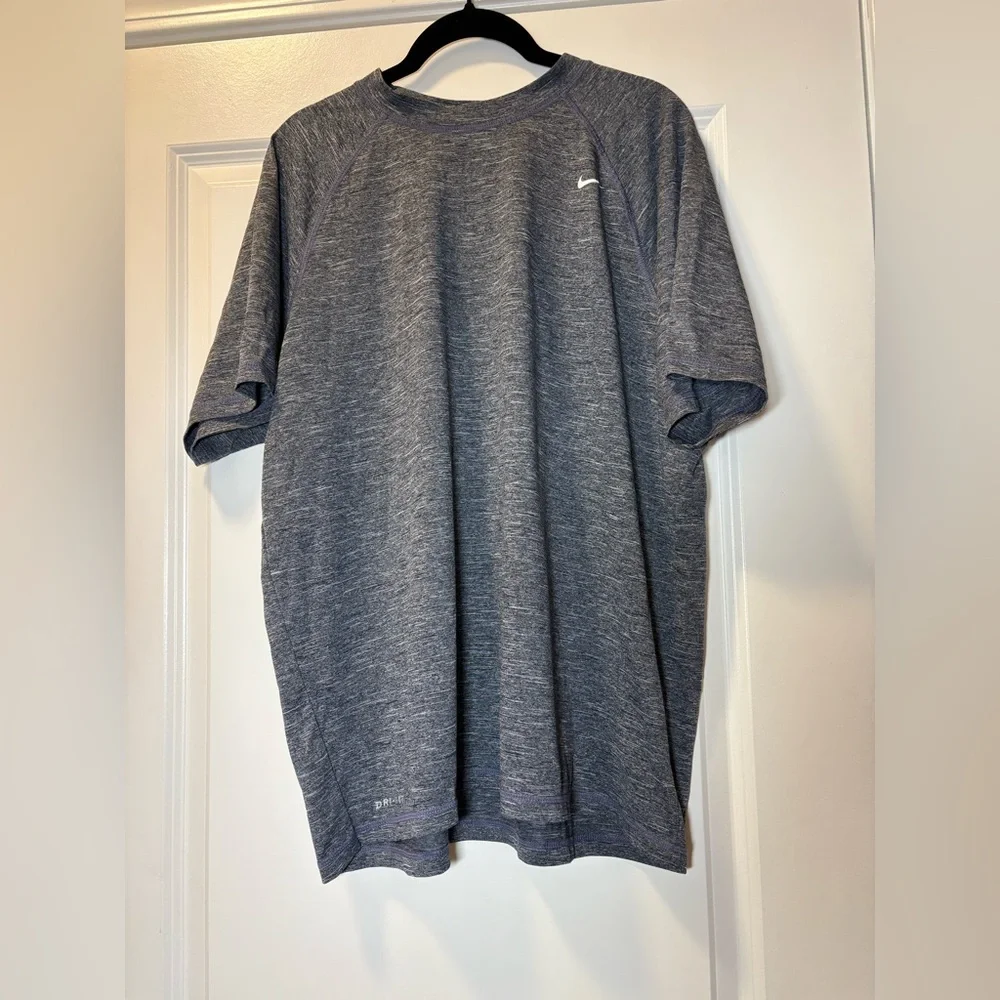 Nike Men's Heathered Blue Short Sleeve‎ Tee
